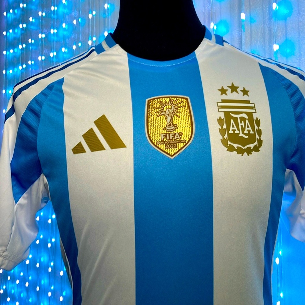 Adidas Argentina Home 2025 Jersey NWT ⚽️⚽️🇦🇷🇦🇷
